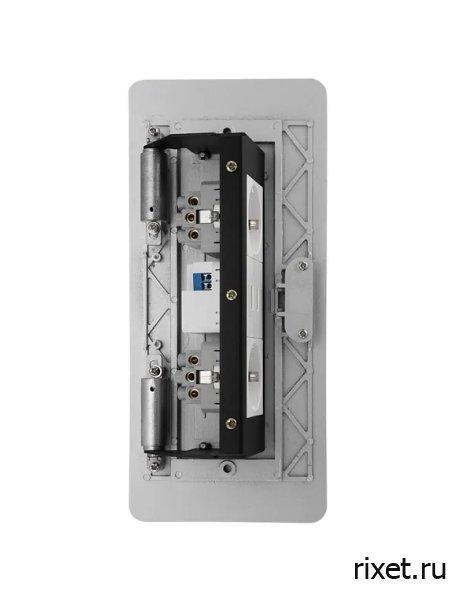 Встраиваемая выдвижная розетка в столешницу, 3EU, черная Встраиваемая выдвижная розетка в столешницу, 3EU, черная