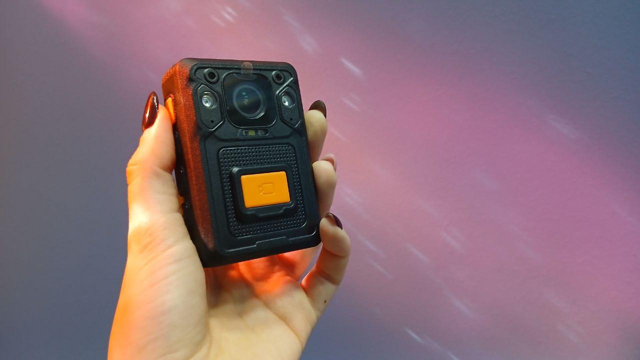 Обзор нагрудныго видеорегистратора Rixet RX-16
